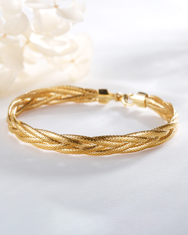 [õ]18K ް ÷ú 